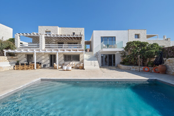 anassavillaparos01b