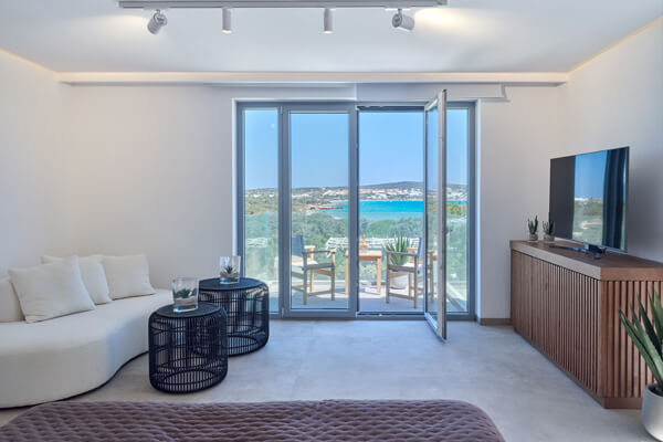 anassavillaparos15b