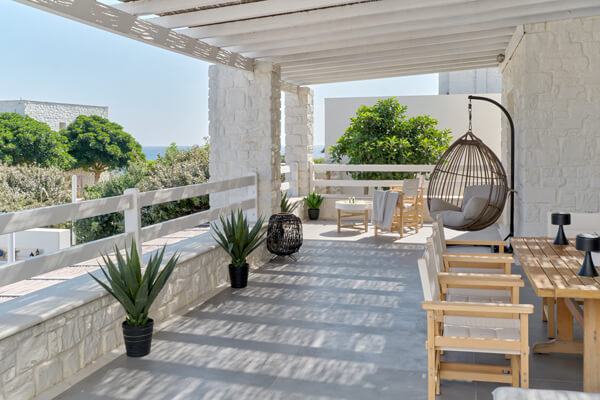 anassavillaparos32b