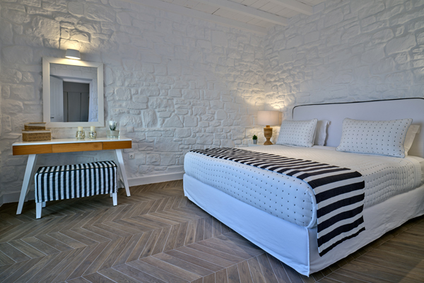 empirevillaparos27b
